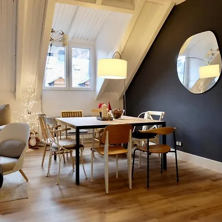 Apartament Up El Grito De Tarzan *