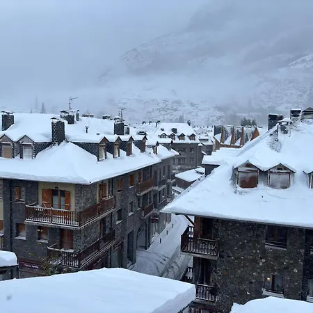 Apartment Up Benasque El Grito De Tarzan Benasque